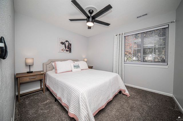 2430 Greenbriar Drive Unit D, Manhattan, KS 66502