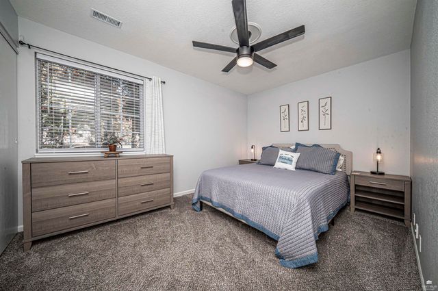 2430 Greenbriar Drive Unit D, Manhattan, KS 66502