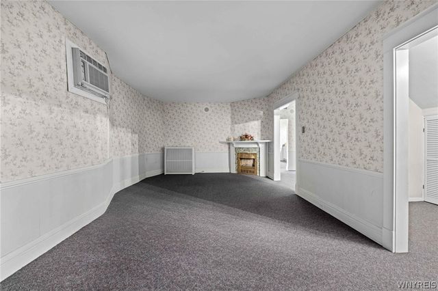 1975 Seneca Street, Buffalo, NY 14210