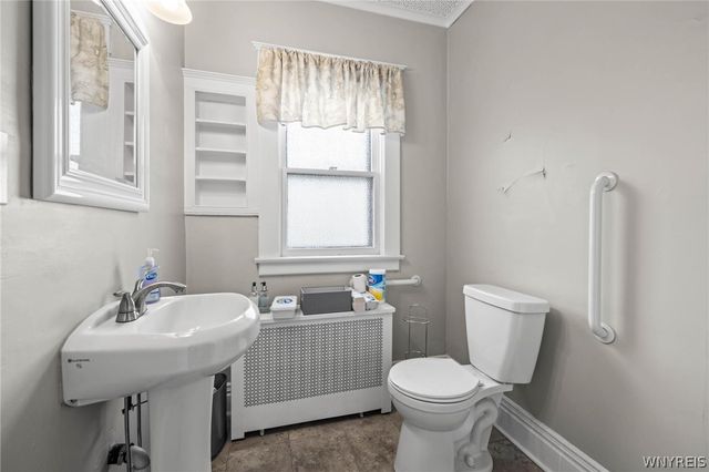 1975 Seneca Street, Buffalo, NY 14210