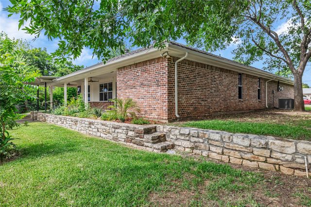 3408 Mariana Court, Granbury, TX 76048