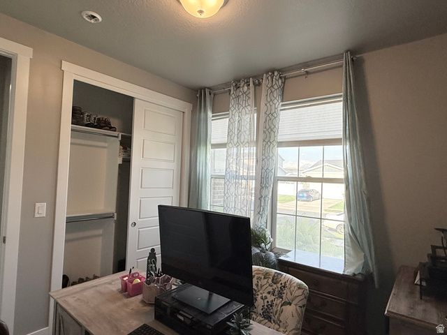 6569 N FIONA ST, Eagle Mountain, UT 84005