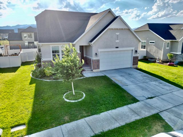 6569 N FIONA ST, Eagle Mountain, UT 84005