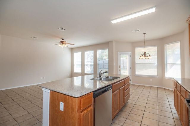 1612 Melissa Oaks LN, Austin, TX 78744
