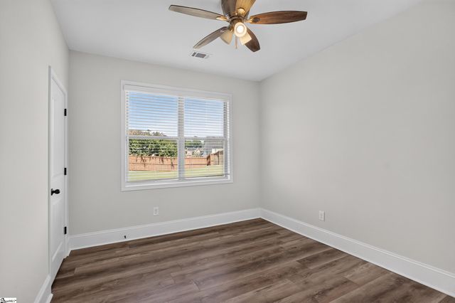 6 Duxbury Lane, Easley, SC 29642