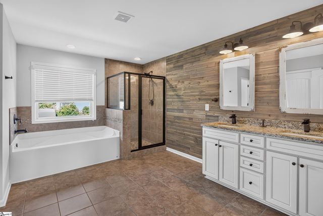 6 Duxbury Lane, Easley, SC 29642