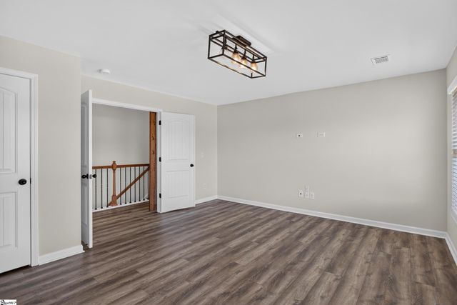6 Duxbury Lane, Easley, SC 29642