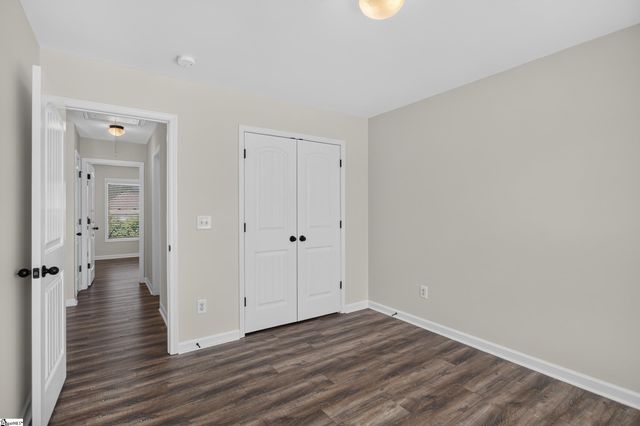 6 Duxbury Lane, Easley, SC 29642