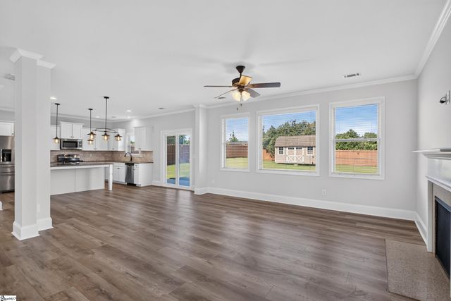 6 Duxbury Lane, Easley, SC 29642