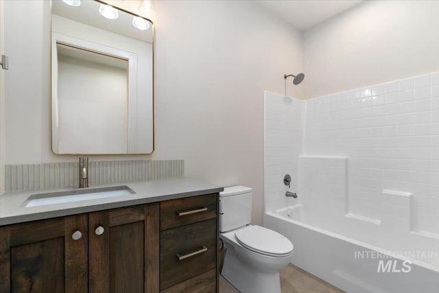 3428 W Golden Barrel St., Eagle, ID 83616