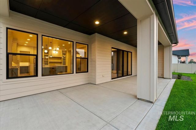 3428 W Golden Barrel St., Eagle, ID 83616
