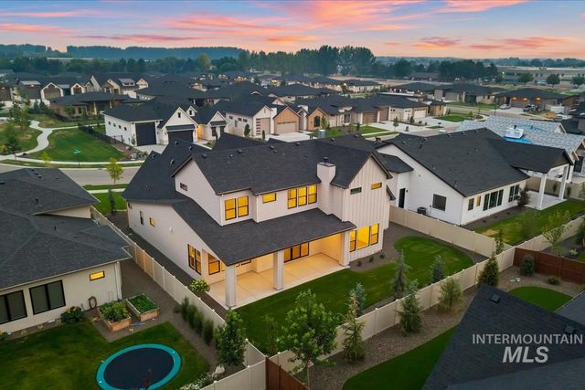 3428 W Golden Barrel St., Eagle, ID 83616