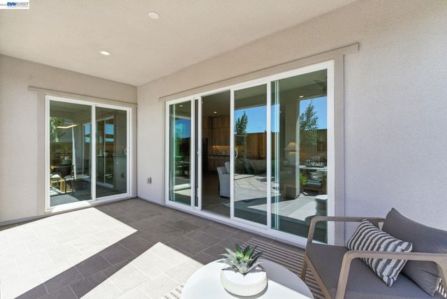 1589 Strathaven Place, Brentwood, CA 94513