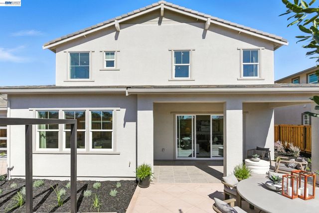 1589 Strathaven Place, Brentwood, CA 94513