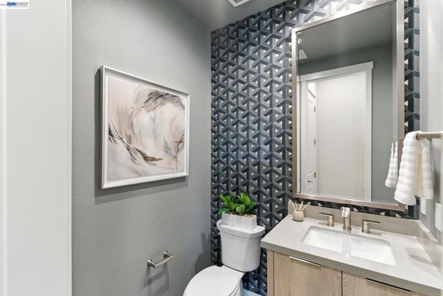 1589 Strathaven Place, Brentwood, CA 94513