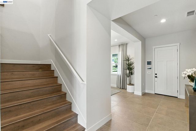 1589 Strathaven Place, Brentwood, CA 94513
