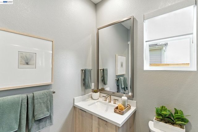 1589 Strathaven Place, Brentwood, CA 94513