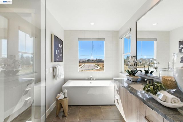 1589 Strathaven Place, Brentwood, CA 94513
