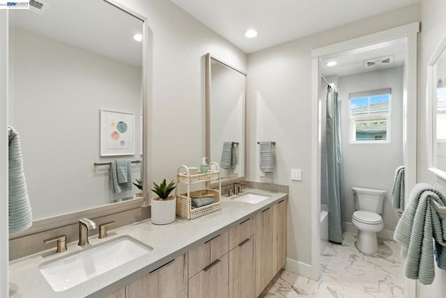 1589 Strathaven Place, Brentwood, CA 94513