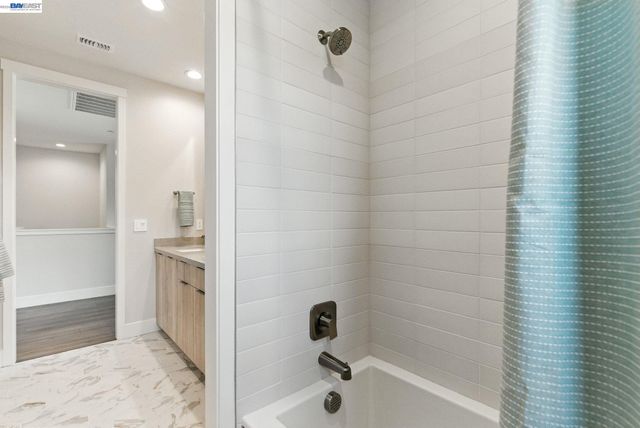 1589 Strathaven Place, Brentwood, CA 94513