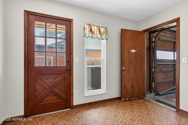 5353 RIVERTON Road, Jacksonville, FL 32277