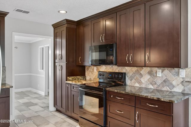 5353 RIVERTON Road, Jacksonville, FL 32277