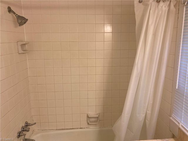 4906-4908 Kitty Hawk Road, Greensboro, NC 27407