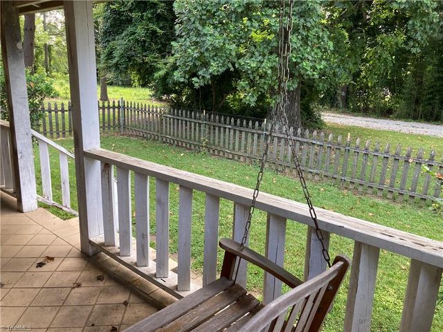 4906-4908 Kitty Hawk Road, Greensboro, NC 27407