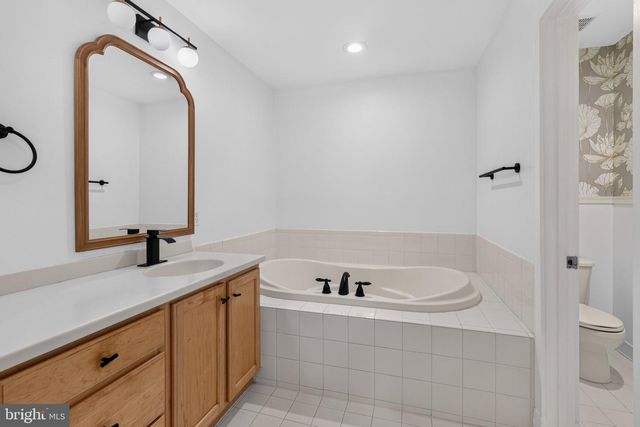 8702 TIMBER OAK LN, Laurel, MD 20723