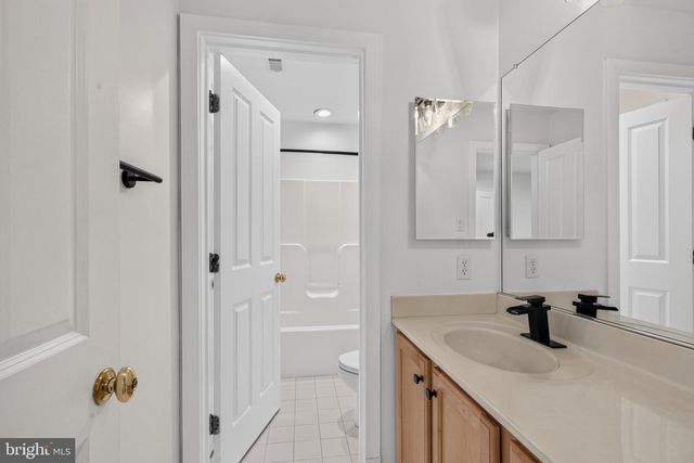8702 TIMBER OAK LN, Laurel, MD 20723