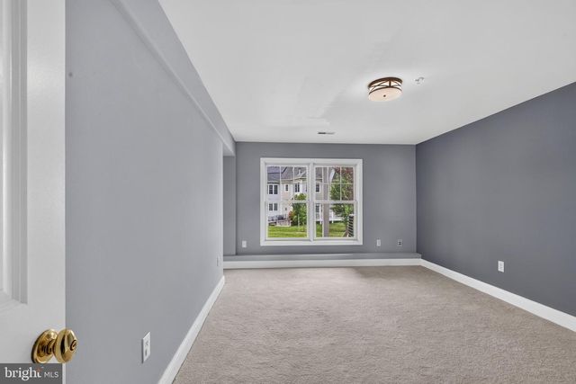 8702 TIMBER OAK LN, Laurel, MD 20723