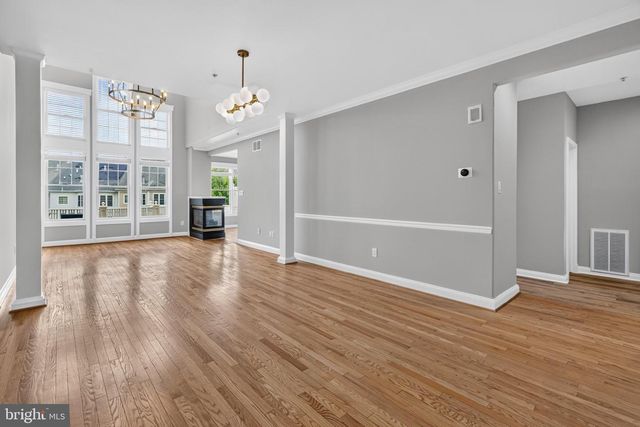 8702 TIMBER OAK LN, Laurel, MD 20723