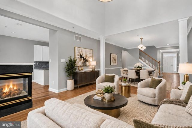 8702 TIMBER OAK LN, Laurel, MD 20723