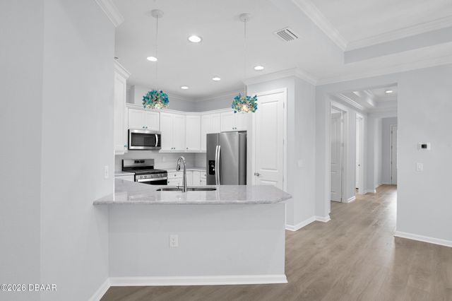 246 Hang Loose Way, Daytona Beach, FL 32124