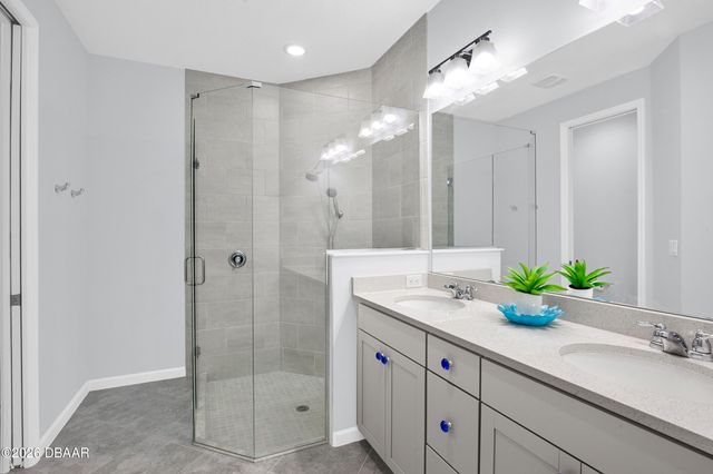 246 Hang Loose Way, Daytona Beach, FL 32124