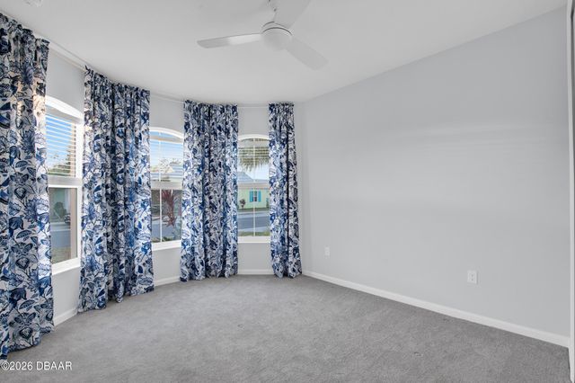 246 Hang Loose Way, Daytona Beach, FL 32124