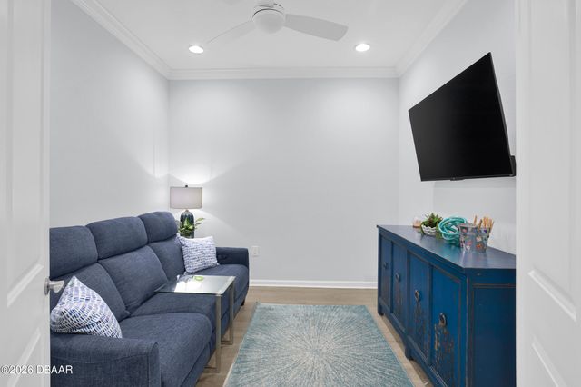 246 Hang Loose Way, Daytona Beach, FL 32124