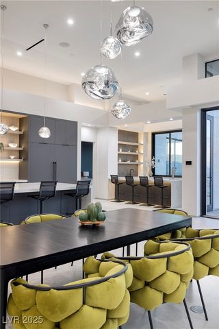 563 Grand Rim Drive, Henderson, NV 89012