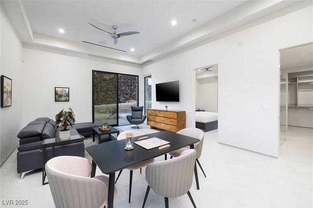 563 Grand Rim Drive, Henderson, NV 89012