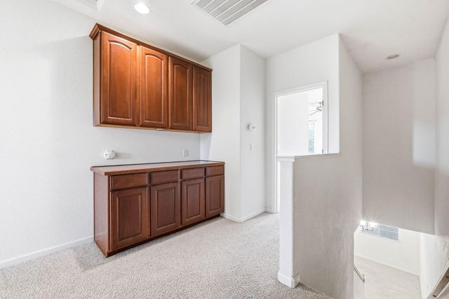 1949 Linden Rd, West Sacramento, CA 95691