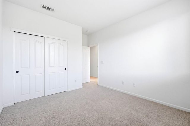 1949 Linden Rd, West Sacramento, CA 95691