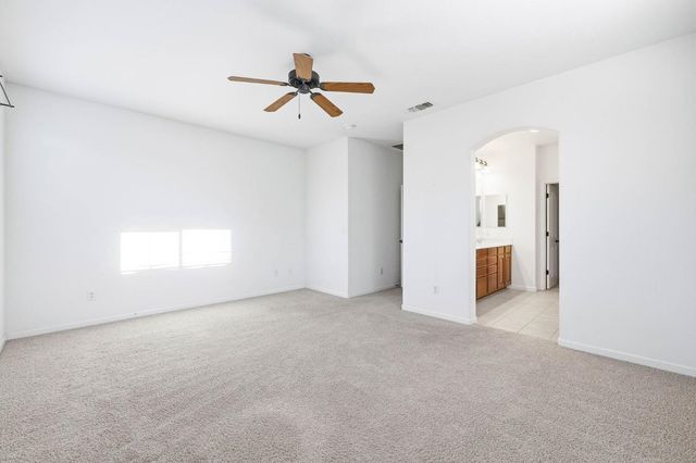 1949 Linden Rd, West Sacramento, CA 95691