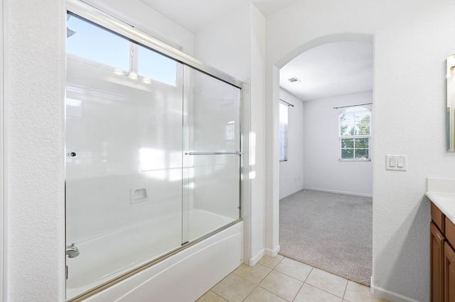 1949 Linden Rd, West Sacramento, CA 95691