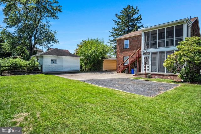 286 WALTON ST, Lemoyne, PA 17043