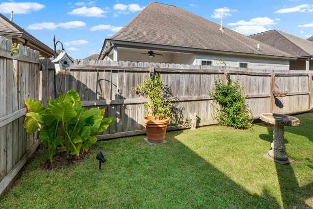 12452 Grand Villa Ct, Baton Rouge, LA 70817