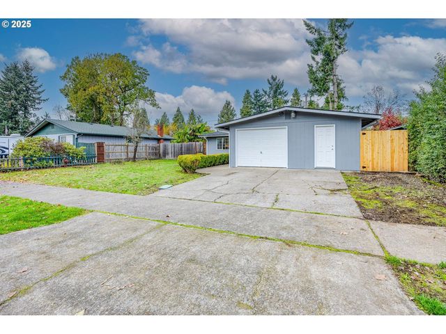 5982 G St, Springfield, OR 97478