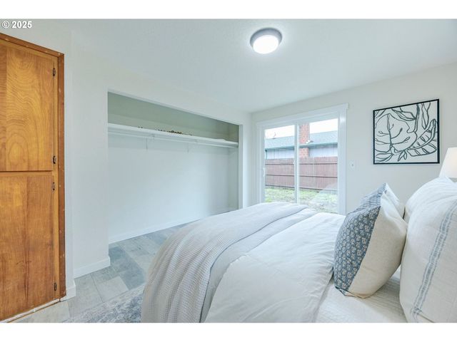 5982 G St, Springfield, OR 97478