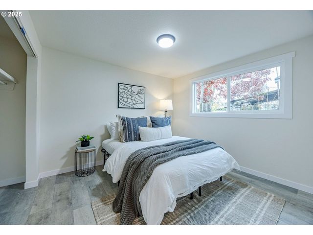 5982 G St, Springfield, OR 97478