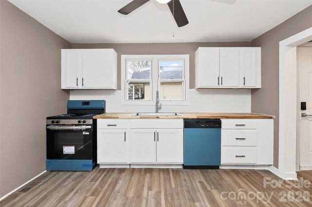 427 Pleasant Avenue, Kannapolis, NC 28081