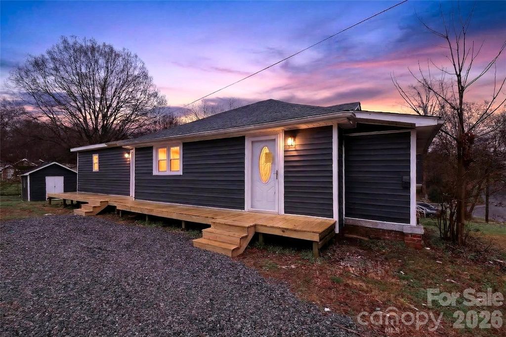 427 Pleasant Avenue, Kannapolis, NC 28081